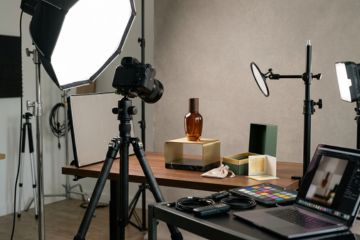 listing graphic design